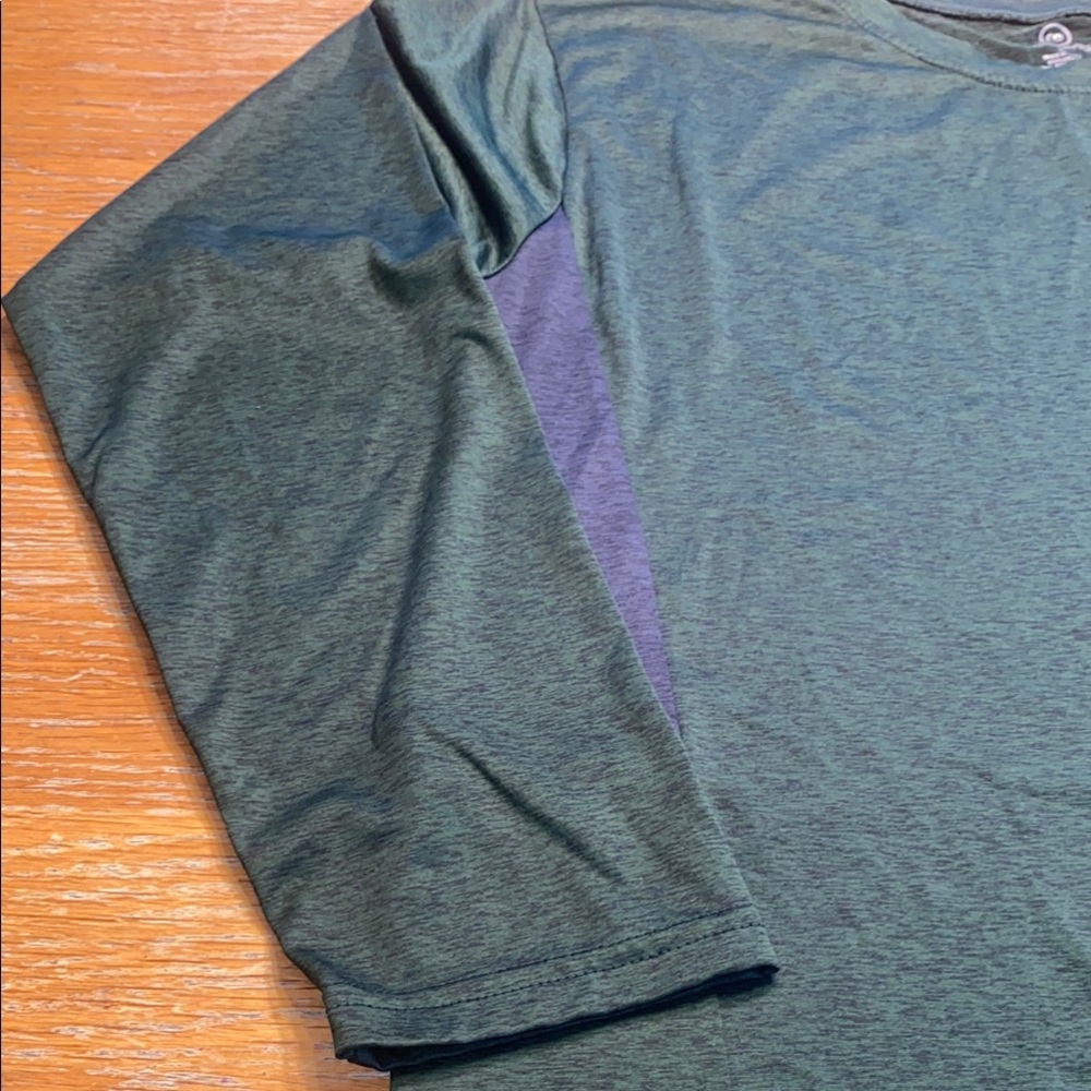 Realessentials Long Sleeve Performance Tee - Picture 3 of 5
